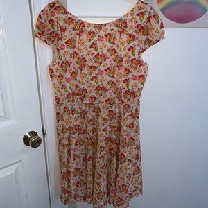 Gorgeous F21 floral dress